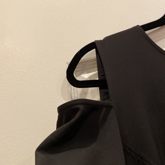 Aidan COLD SHOULDER MINI DRESS - Picture 2 of 10